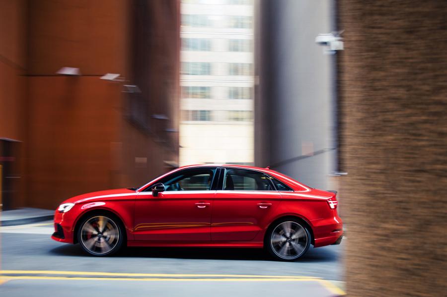  Audi RS3 Sedan (8V) 2017 года  (AU) (фото 18 из 37)